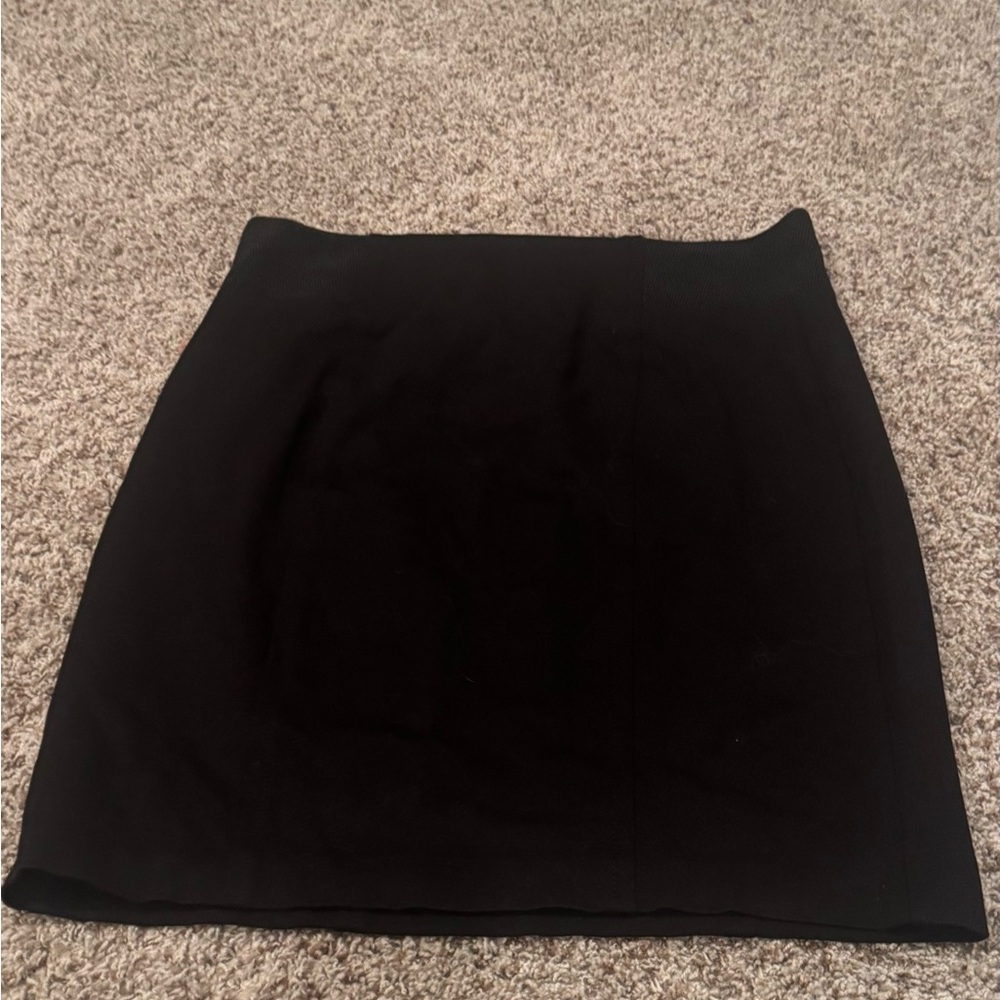 Roz & Ali Classic Black Pencil Skirt